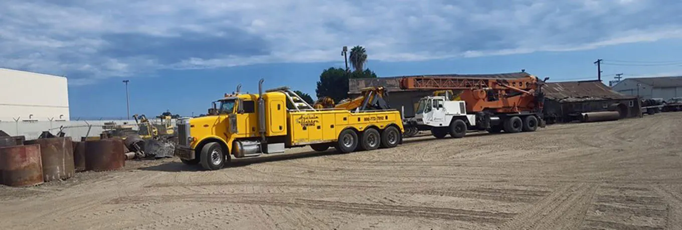 Trucks, Limos, Buses  Commercial Towing LA, Orange County Medium Duty Towing